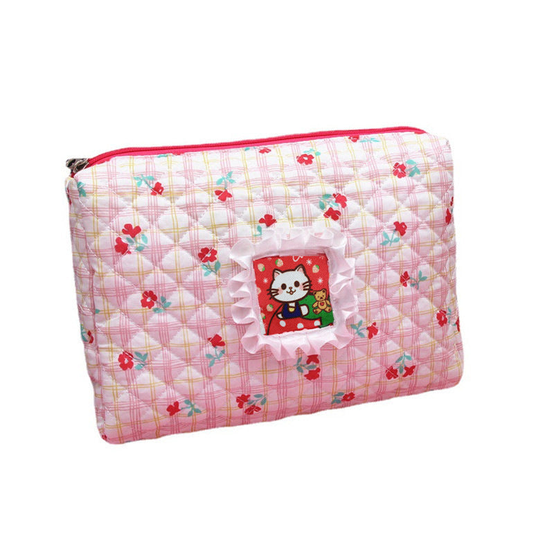 Cute Large Capacity Cat Portable Heart Storage Makeup Bag