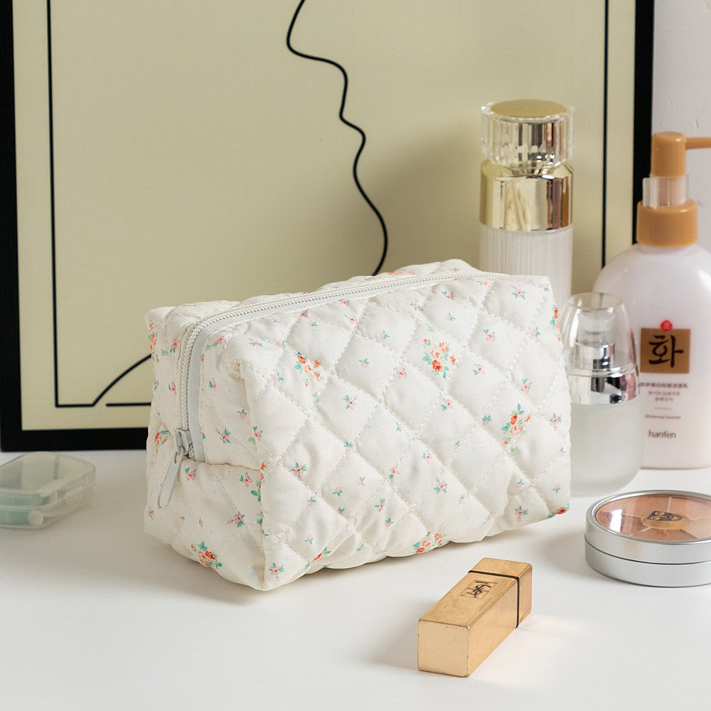 Floral Quilted Toiletries Portable Cosmetics Storage Makeup Bag