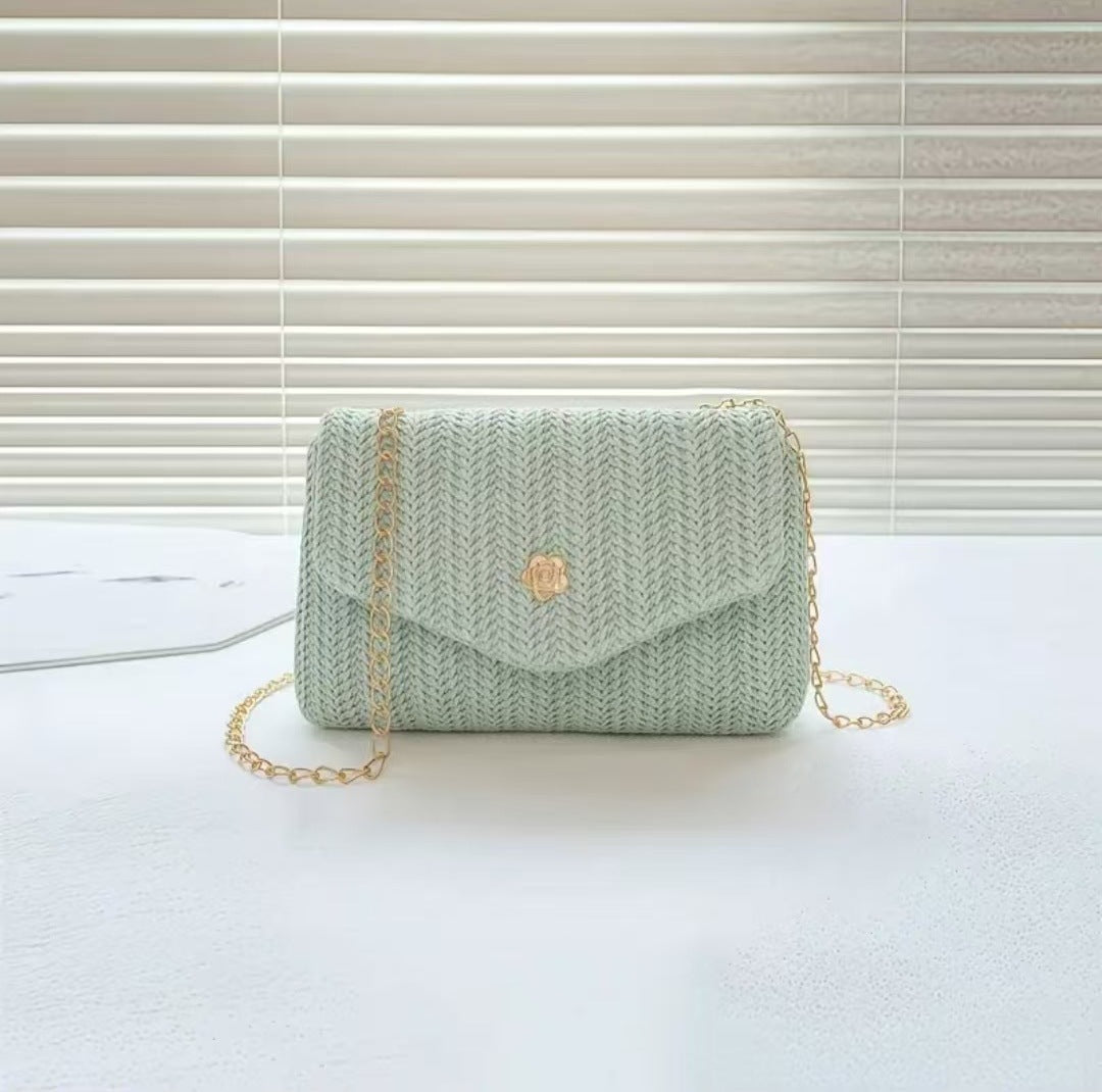 Women's Style Trendy Straw Flip Magnetic Snap Small Square Bags