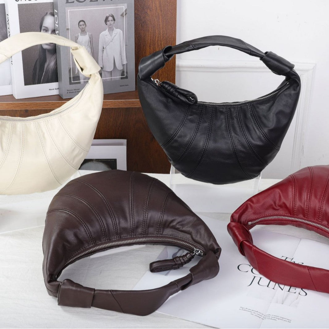 Women's Cowhide Horn Versatile Dumpling Shell Fashion Classical Handbags