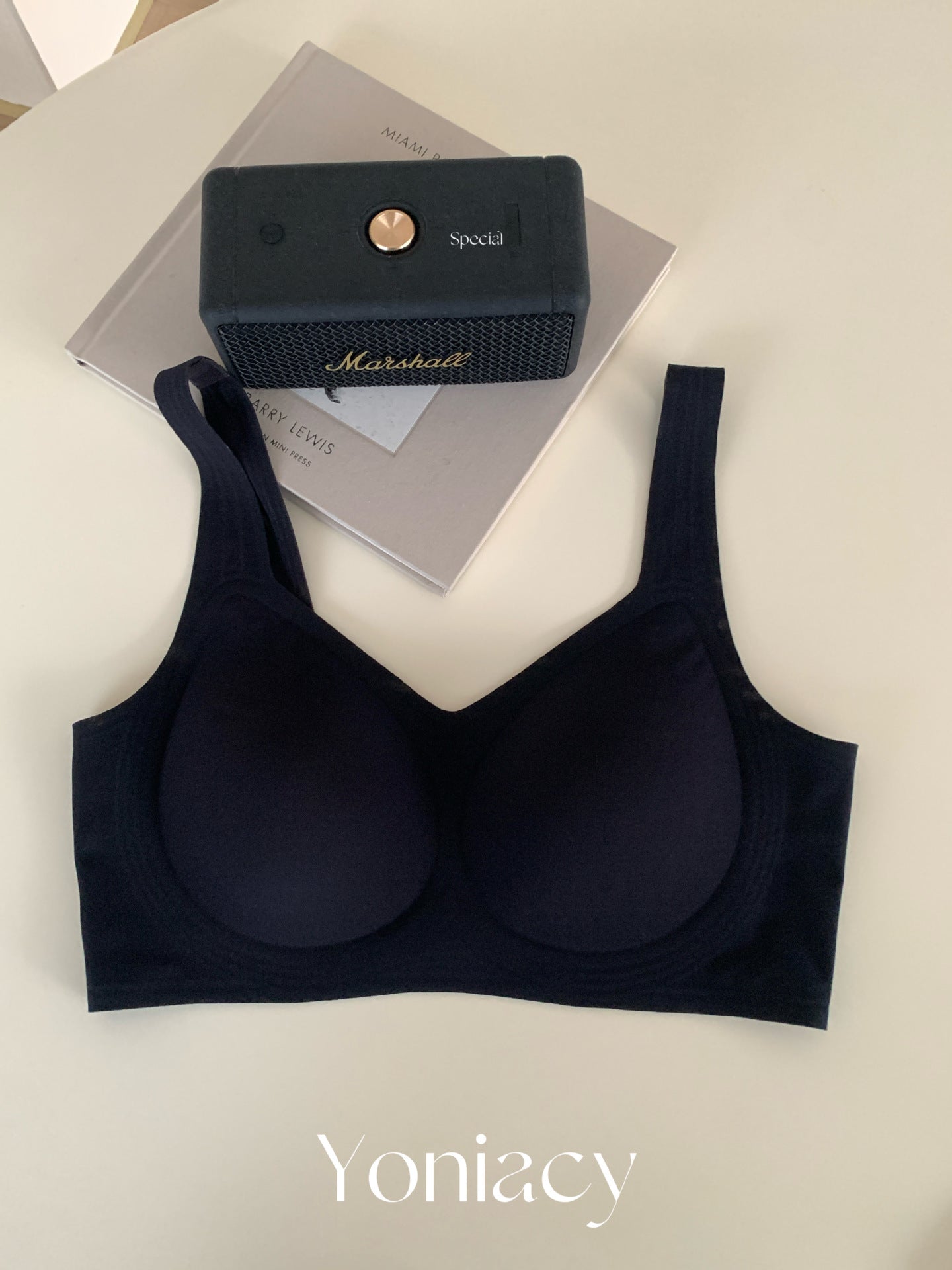 Women's Foundation One-piece Vest Traceless Ventilation Underwear Everyday Bras