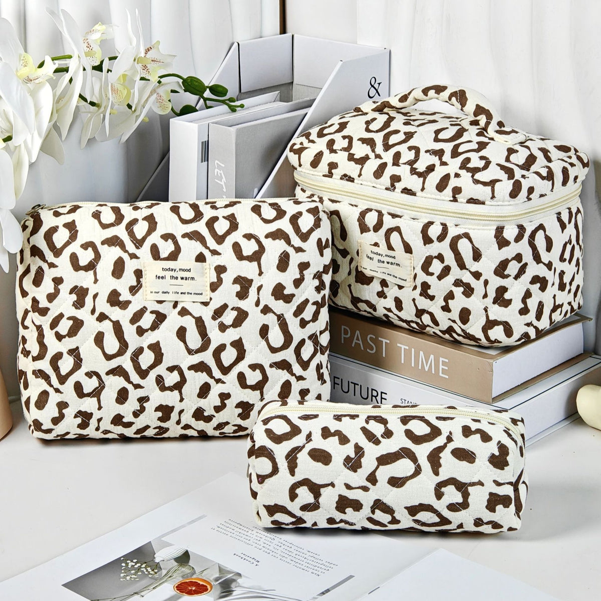 Vertical Large Capacity Polyester Cotton Thickened Portable Storage For Going Bags