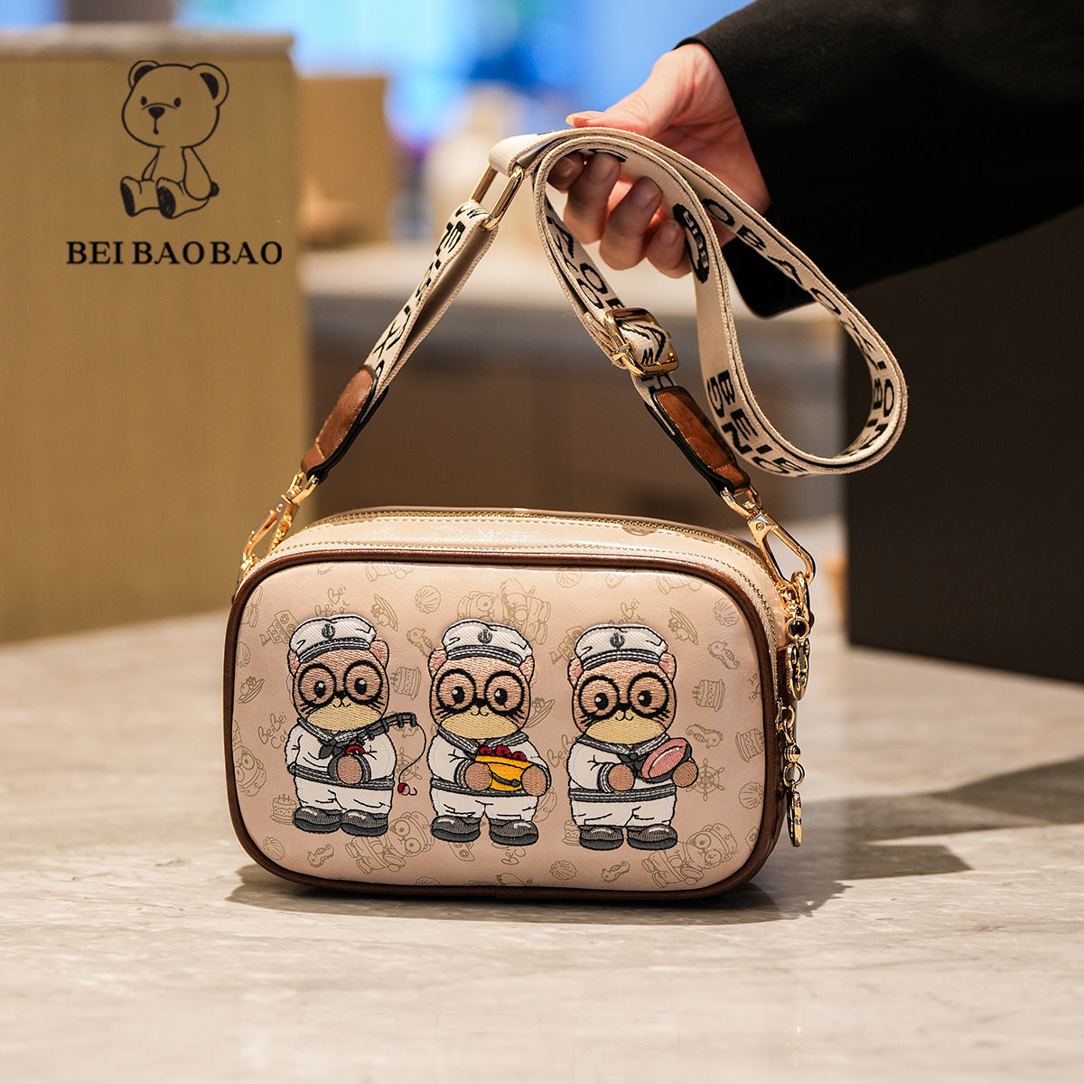 Source Trendy Fashion Off Cartoon Sweet Bags
