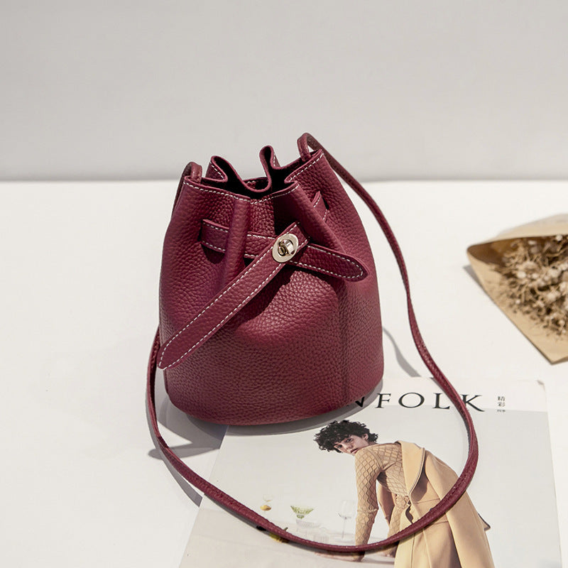 Women's Popular Innovative Elegant Cylinder Cell Shoulder Bags