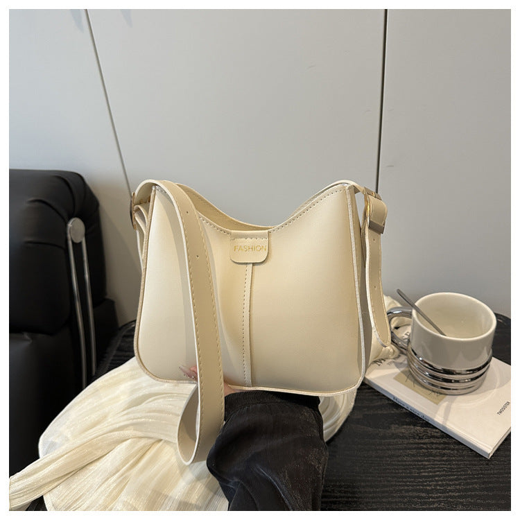 Women's Retro Textured Fashion Large Capacity Solid Color Women's Shoulder Bag
