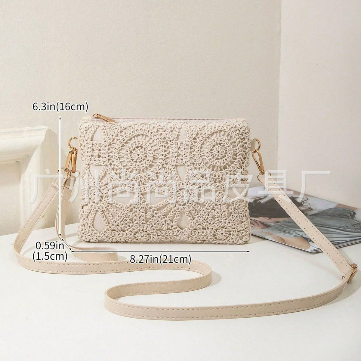 Flower Hand Holding Clutch One Light Luxury Daily Women's Messenger Bag