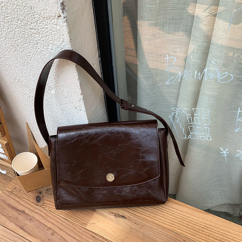 Women's Autumn Niche Design Retro Large Capacity Commuter Women's Shoulder Bag