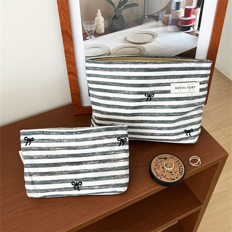 Simple Striped Toiletry Storage Buggy Good-looking Cosmetic Bags