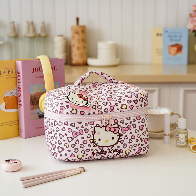Large Capacity Cloud Storage Good-looking Portable Handbags
