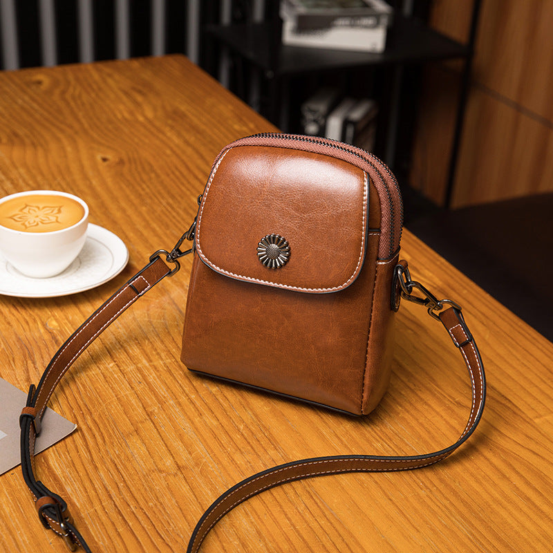 Oil Wax Leather Versatile Large Capacity Women's Messenger Bag