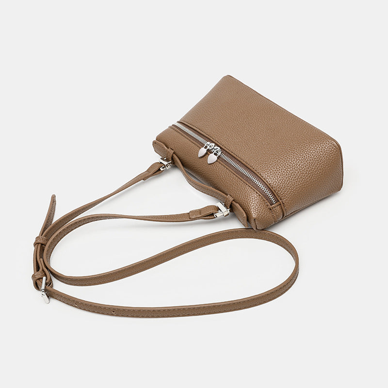 Women's Lunch Box Kelly Lychee Pattern Simple Women's Messenger Bag