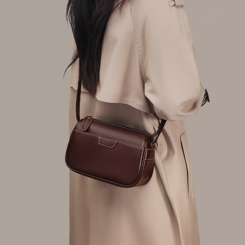 Women's Genuine Leather Versatile High-grade Retro Commuter Women's Messenger Bag