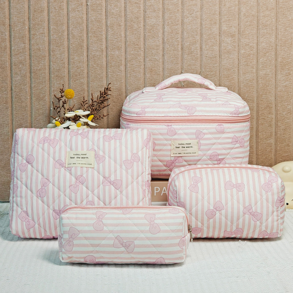 Vertical Large Capacity Three-dimensional Storage Portable Cosmetic Bags