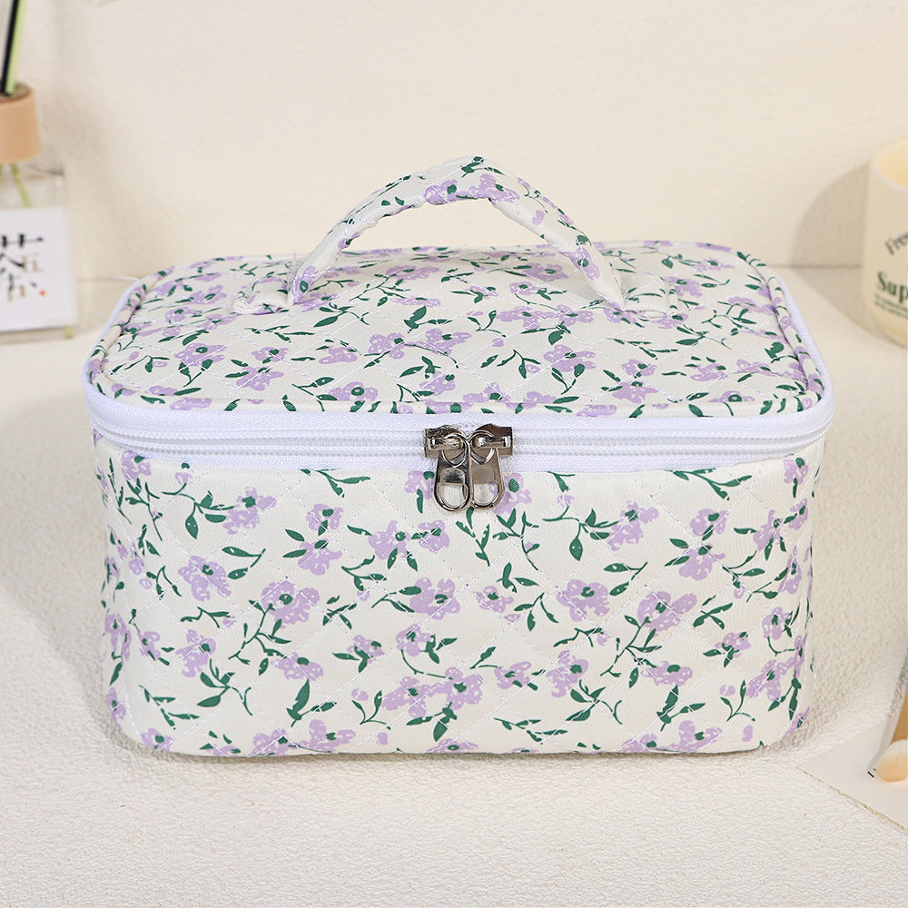 Women's Floral Large Capacity Good-looking Wash Portable Out Makeup Bag