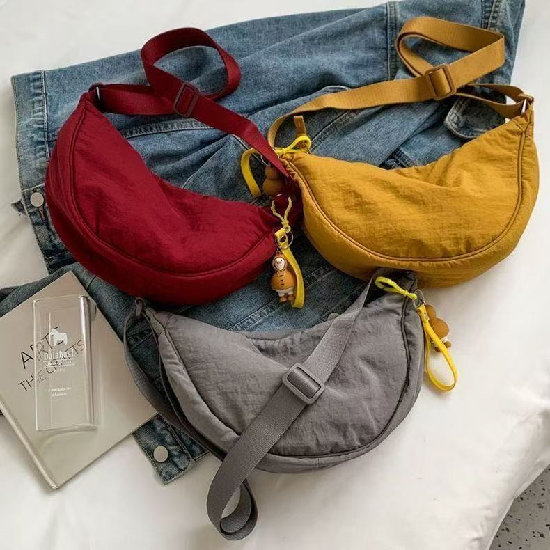 Large Capacity Dumpling Fashion Simple Trend Shoulder Bags