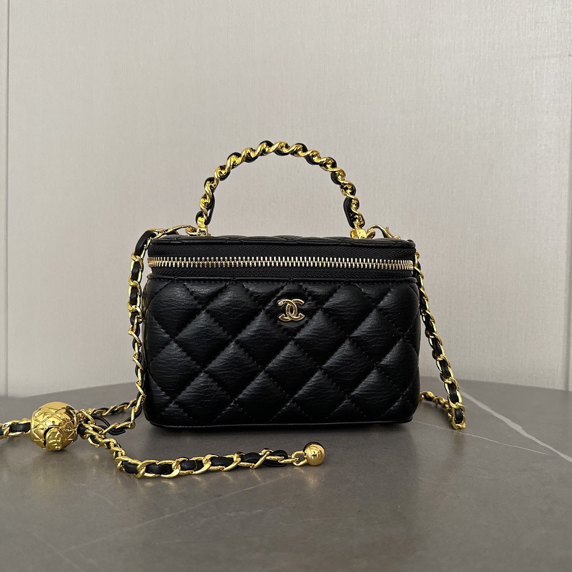 Women's Style Genuine Leather Diamond Chain Portable Box Women's Messenger Bag