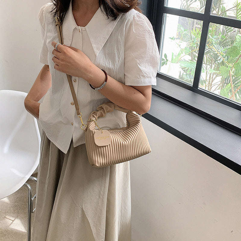 Women's Textured Vertical Striped Design Western Style Women's Shoulder Bag