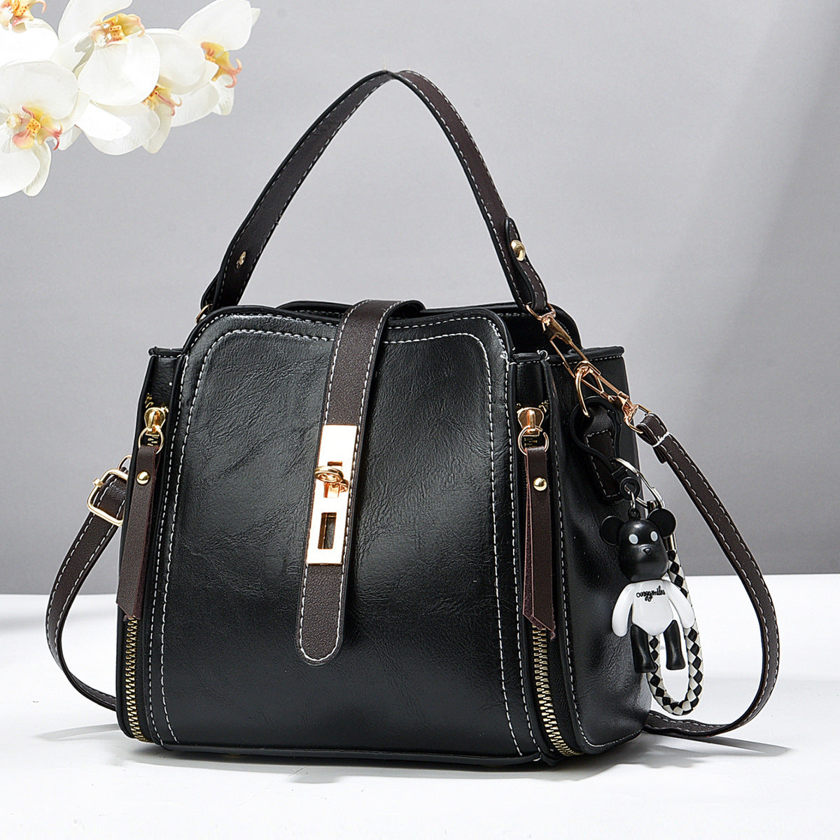 Women's Stylish Unique Fashion Summer Versatile Shoulder Bags