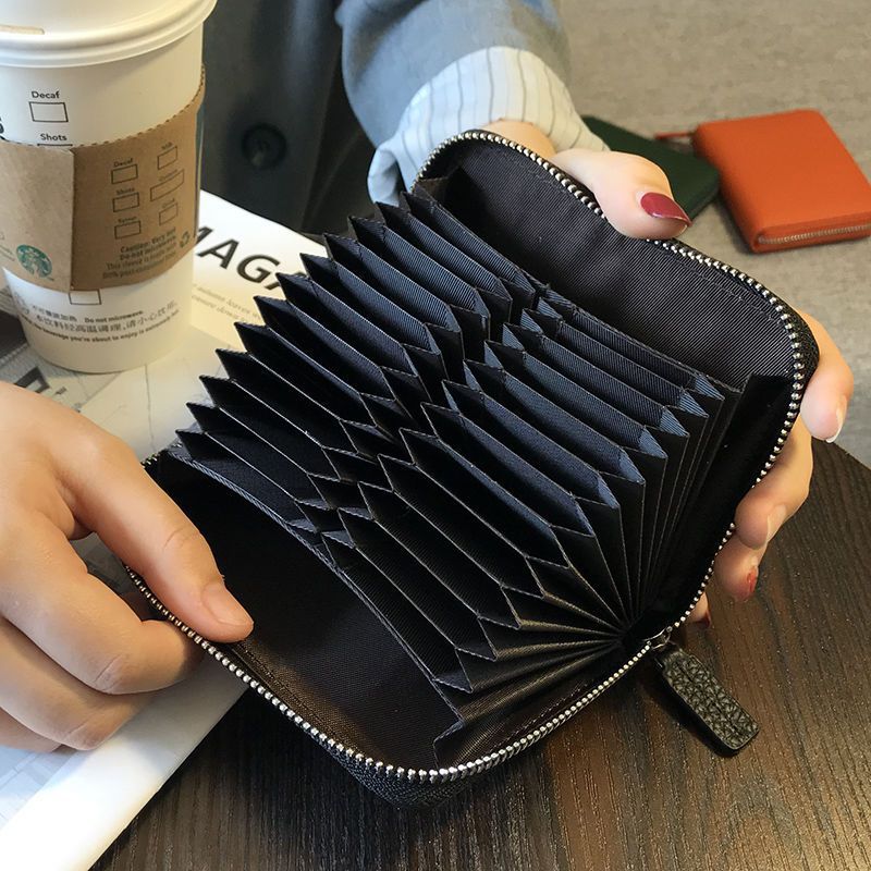 Women's Leather Large Capacity Multiple Slots Exquisite Card Holder