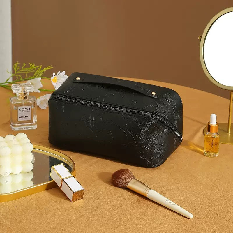 Waterproof Embossed Storage Skin Care Flat Portable Good-looking Bags