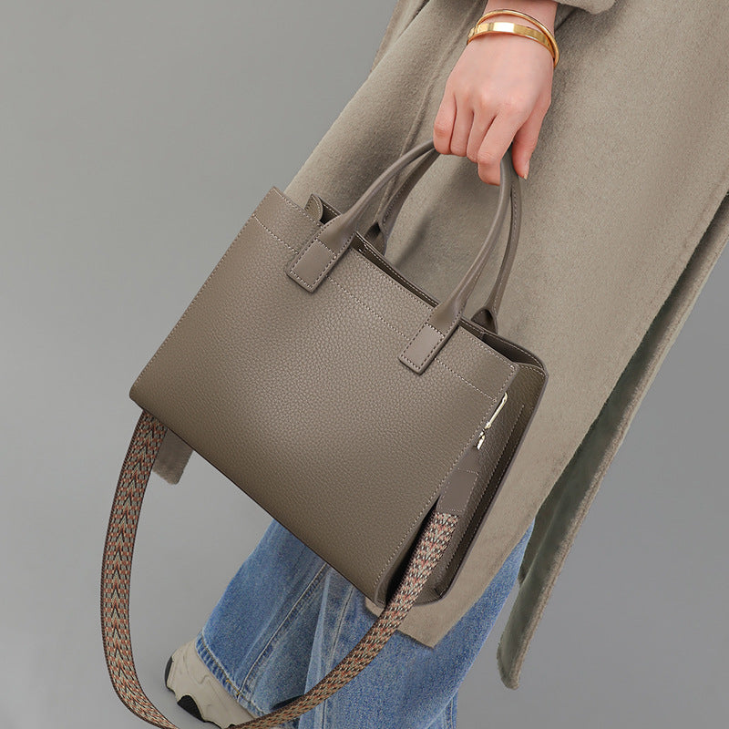 Women's Trendy Autumn Genuine Leather Portable Large Women's Messenger Bag
