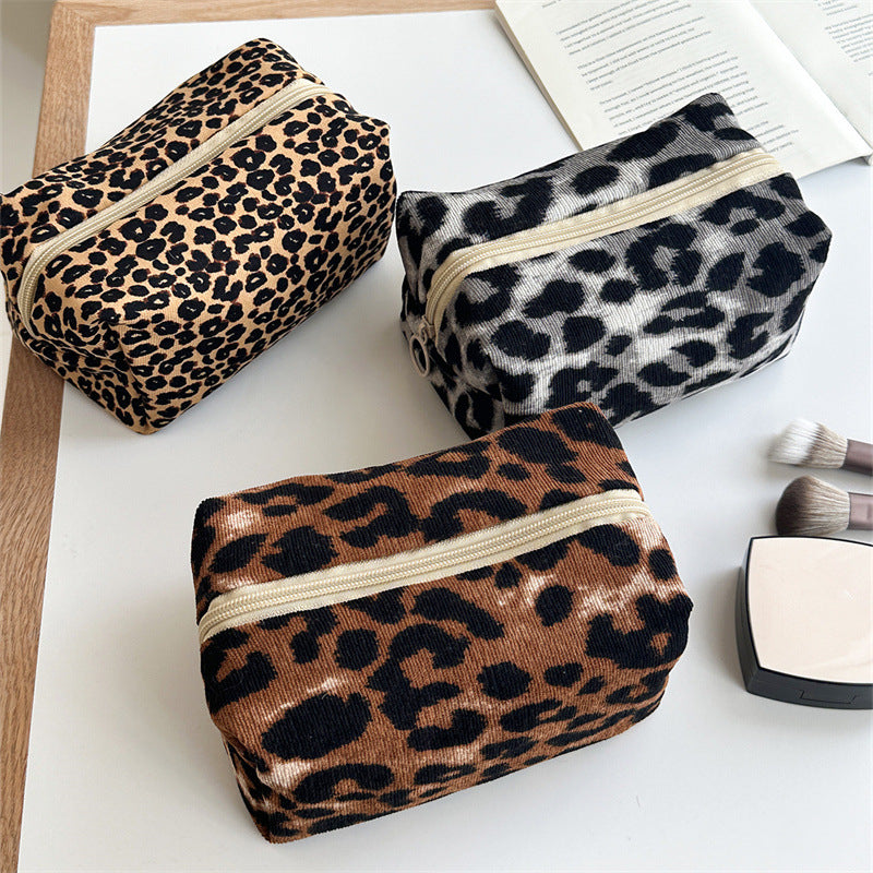 Leopard Print Corduroy Large Capacity Zipper Portable Makeup Bag