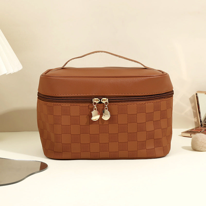 Women's High-grade Chessboard Storage Waterproof Portable Makeup Bag