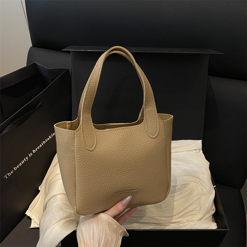 Women's Solid Color Fashion Retro Autumn Simple Women's Shoulder Bag