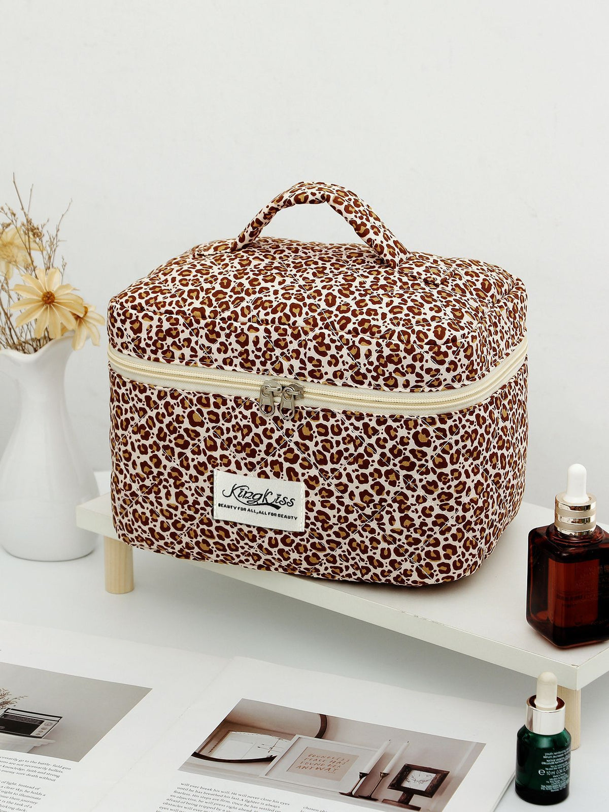 Cloth Liner Good-looking Cute Love Quilted Large Capacity Wash Cosmetic Bags