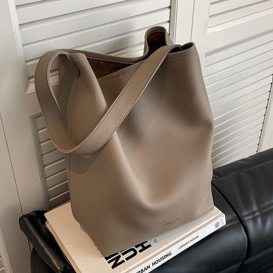 Women's Soft Leather Sense Big Autumn Fashion Commuter Large Shoulder Bags