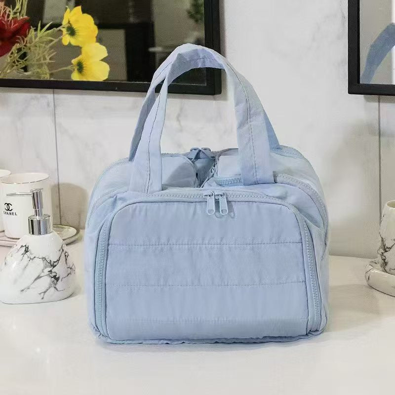 Simple Large Capacity Partition Layered Wash Portable Cosmetic Bags