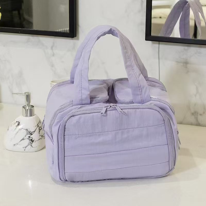 Simple Large Capacity Partition Layered Wash Portable Cosmetic Bags