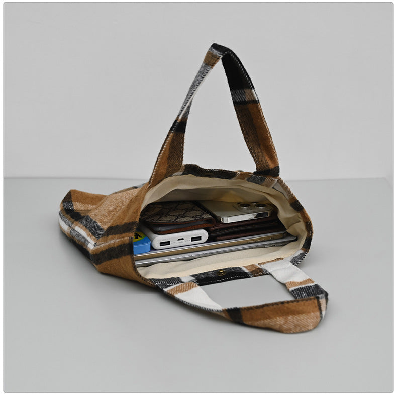 Popular Women's Cute Bear Fashion Out Handbags