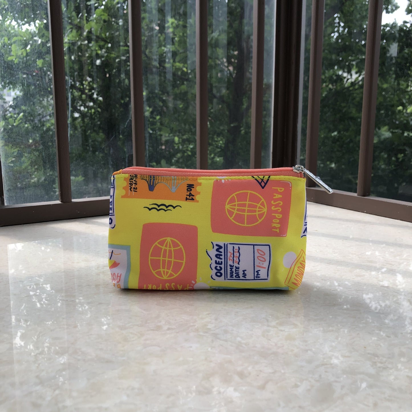 Graceful Counter Gift Big Portable Storage Cosmetic Bags