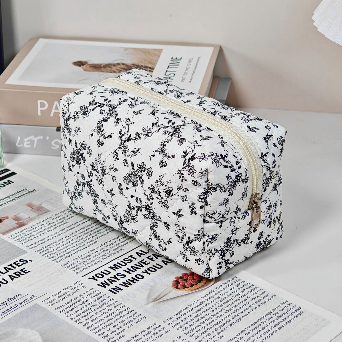 Bear Printing Vertical Large Capacity Portable Pillow Cosmetics Makeup Bag