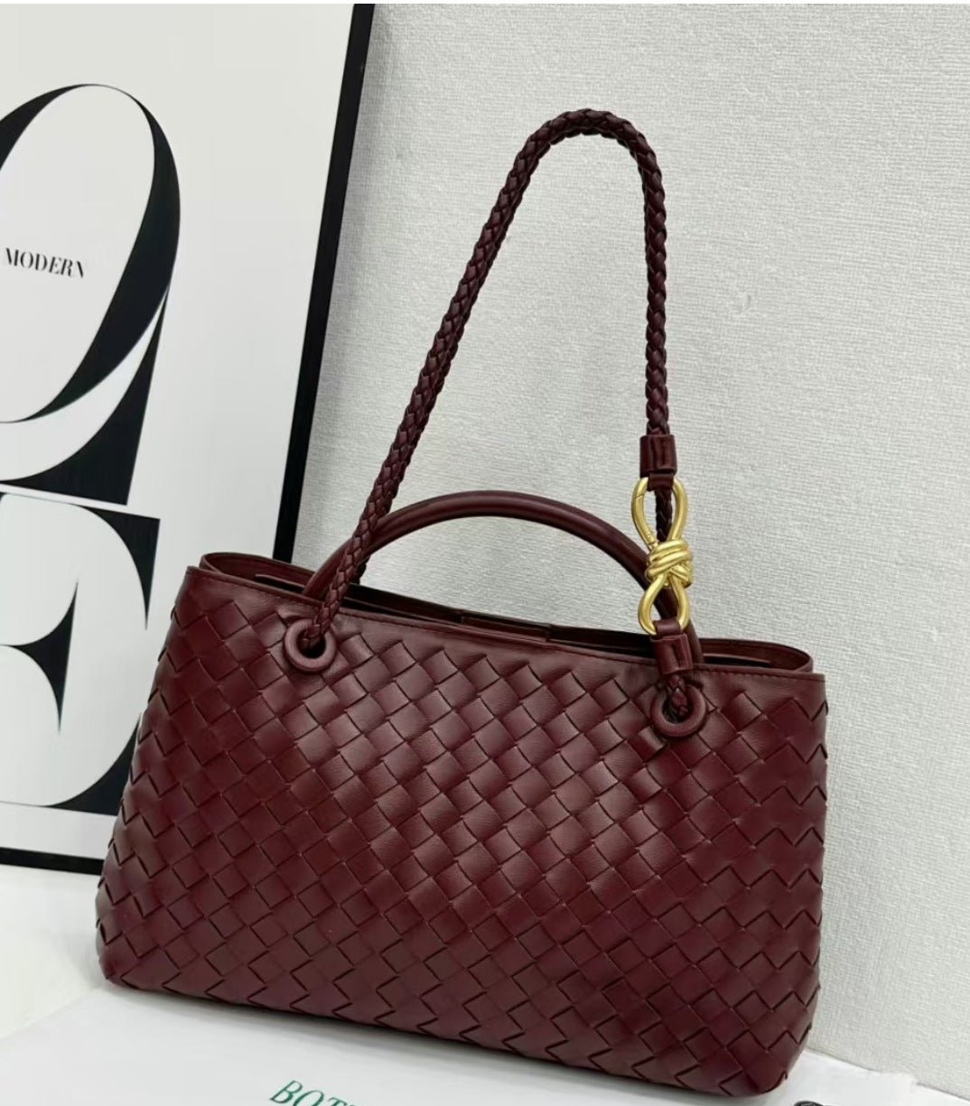 Women's Genuine Leather Metal Cord Fastener Woven Handbags