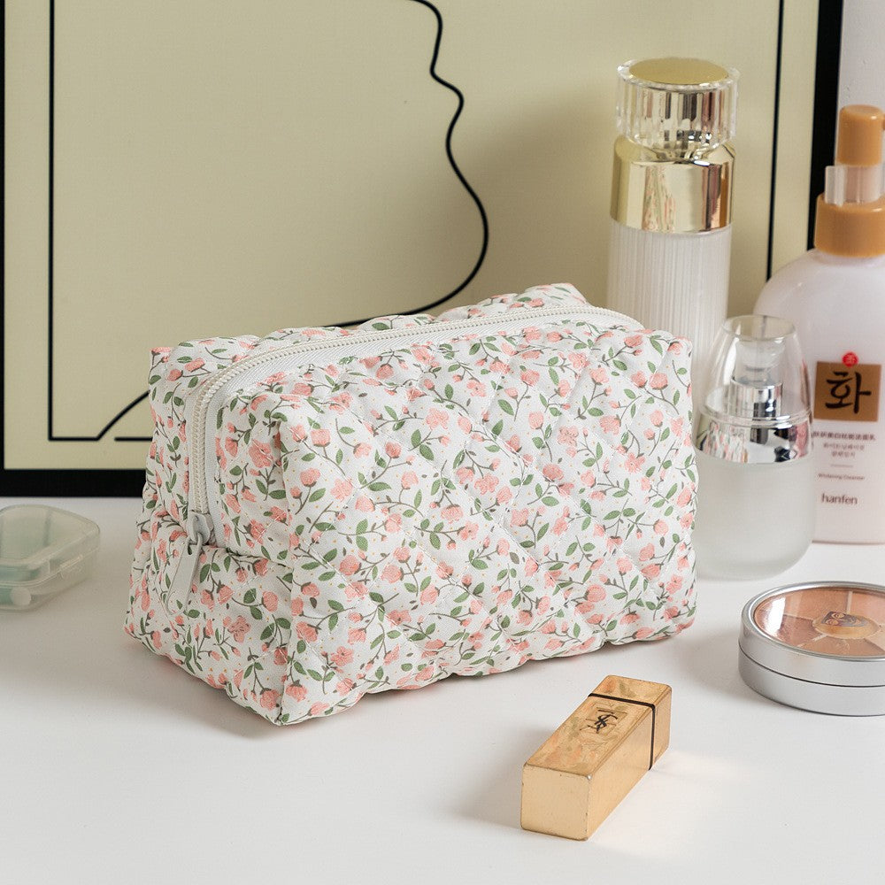 Floral Quilted Toiletries Portable Cosmetics Storage Makeup Bag