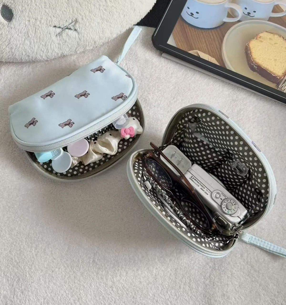 Cute Puppy Female Portable Storage Large Makeup Bag