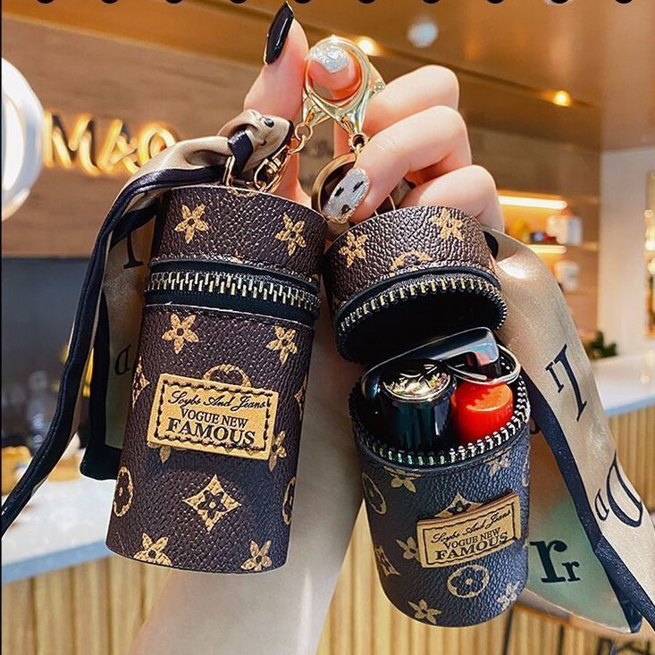 Pretty Glamorous Presbyopic Pendant Earphone Mini Coin Purses