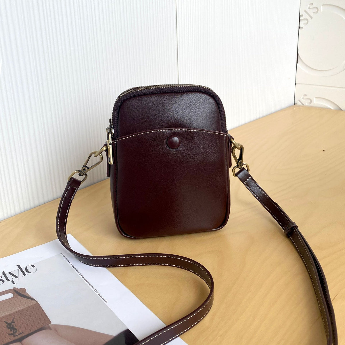 Women's Vegetable Tanning Leather Versatile Hand-held Simple Women's Messenger Bag