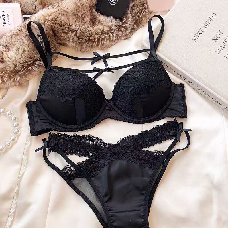 Women's Strap Small Chest Push Up Lace Lingerie Sets