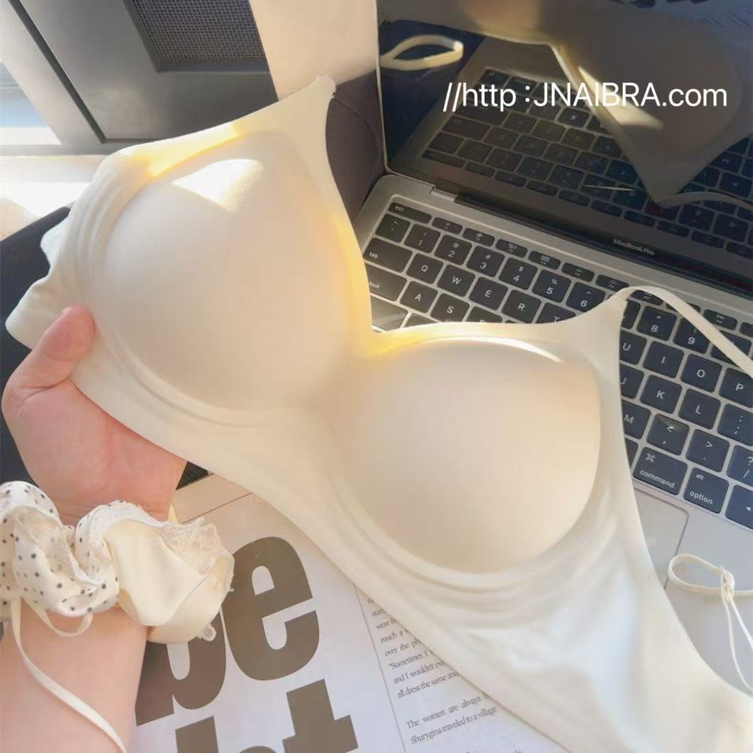 Women's Push Up Large Expansion Cartoon Breast Bras