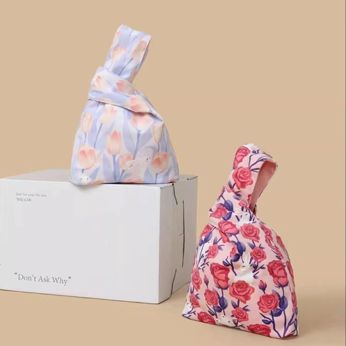 Hand Holding Clutch Female Mobile Change Handbags