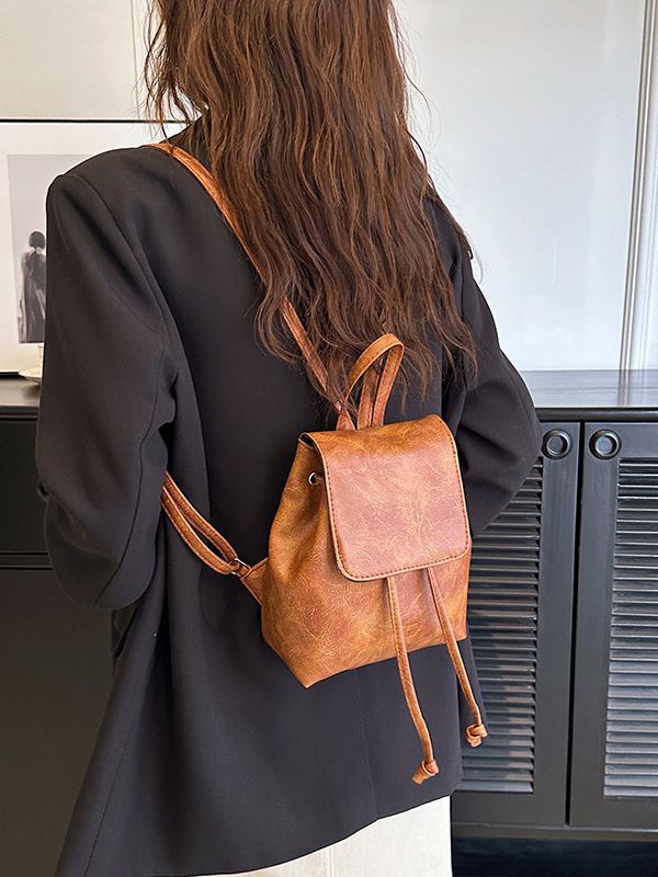 Women's Classic Style Chain Summer Oil Wax Backpacks