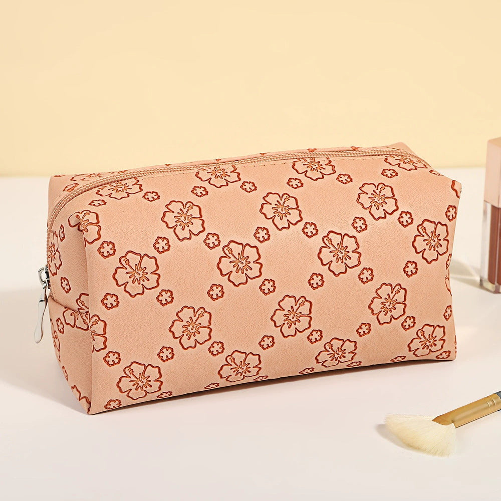 Women's Large Capacity Retro Embossing Storage Portable Outing Makeup Bag