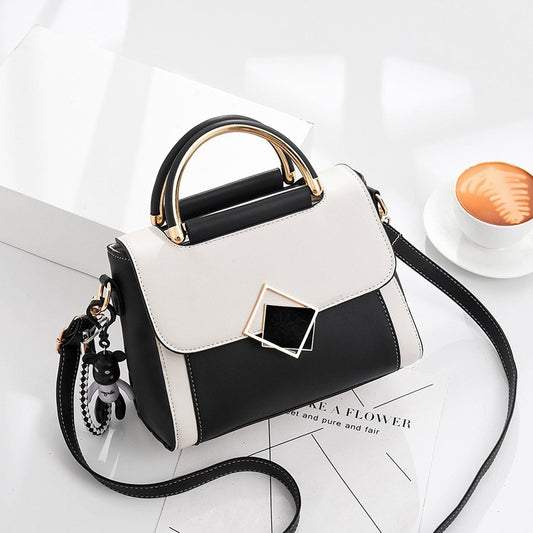 Women's Korean Style Fashionable Large Capacity Shoulder Bags