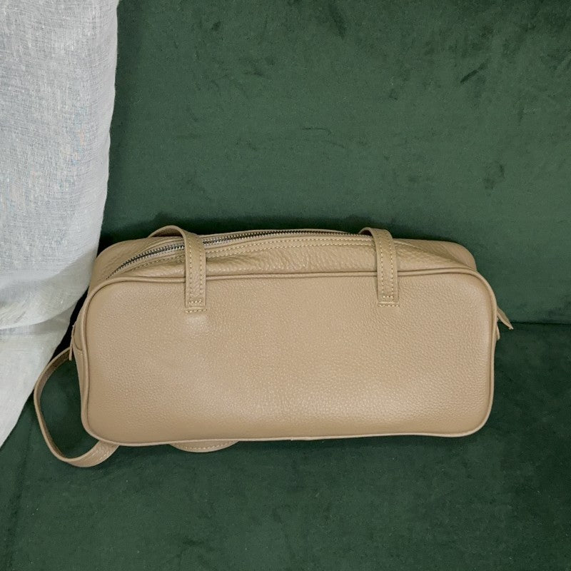 Women's Leather Fashionable Retro Underarm Large Capacity French Handbags