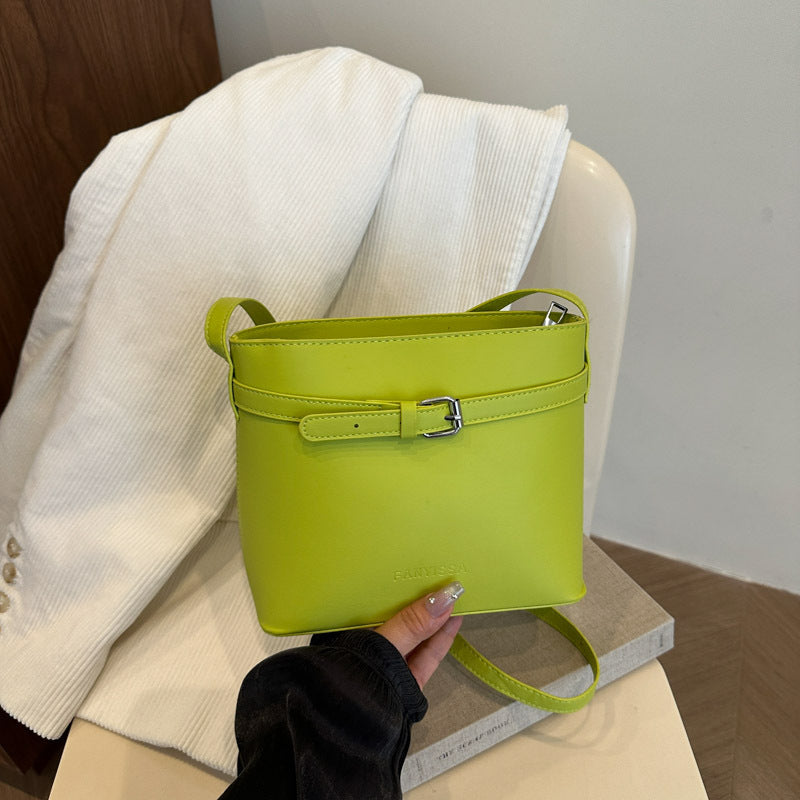 Women's Simple Stylish Textured Now Popular Soft Surface Trendy Women's Shoulder Bag