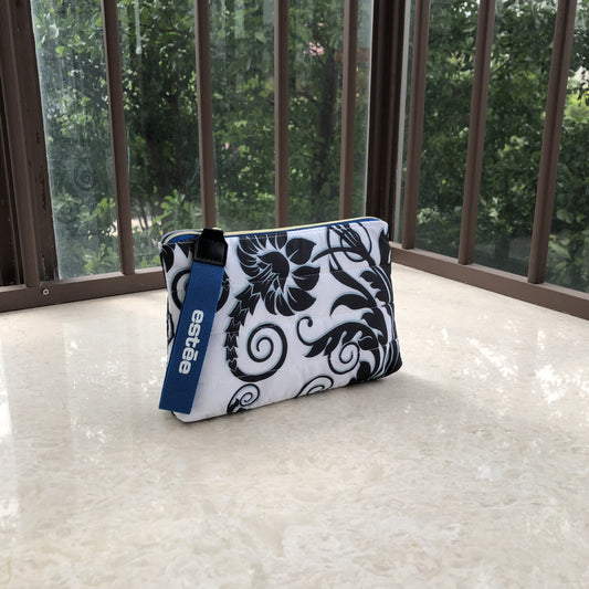 Light Down Space Cotton Hand Carrying Storage Large Capacity Cosmetic Bags