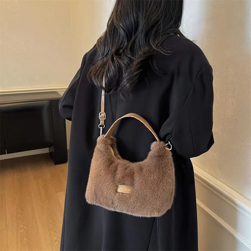 Fashion Exquisite Plush Imitation Fur High Sense Korean Style Women's Shoulder Bag